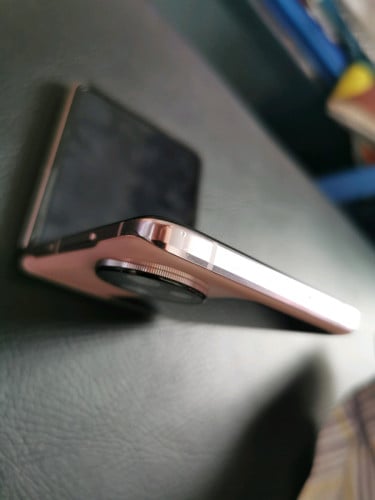 99%new Oppo n3 flip គុណភាពល្អ ថ្មថ្មីស្រឡាង