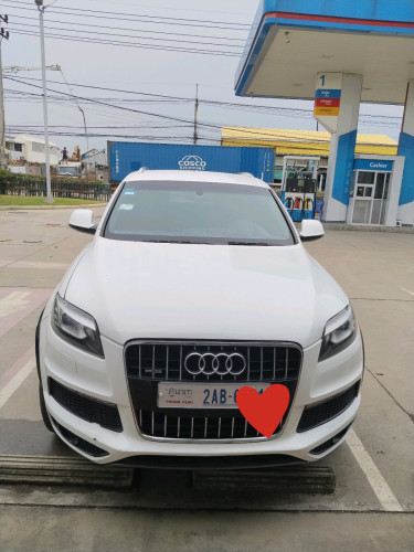 Audi_Q7ម្ចាស់ដើមលក់