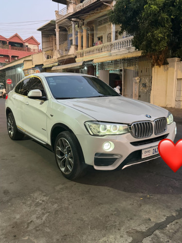 BMW X4 XLine
