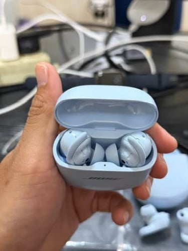 Bose Quietcomfort Ultra Earbuds 98%