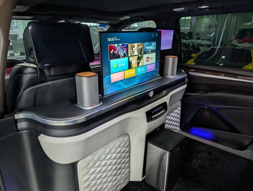 Cadillac Escalade VIP ឆ្នាំ2025