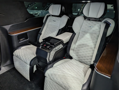 Cadillac Escalade VIP ឆ្នាំ2025