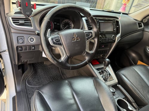 Mitsubishi Triton GLS Plus 2022