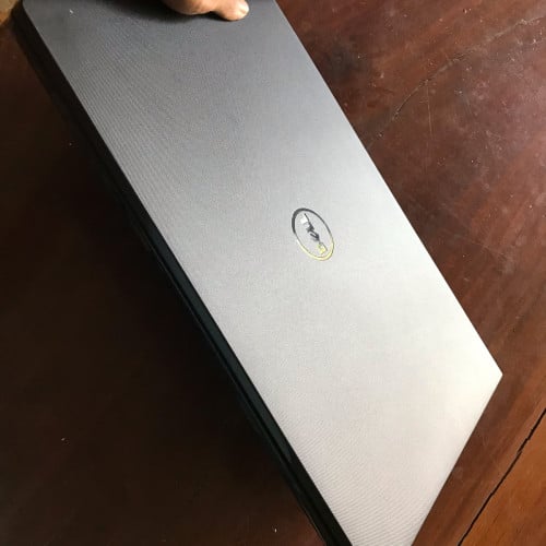 DEll