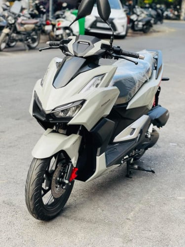 Honda vario 160 ABS សេរី2022