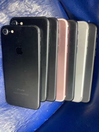 iPhone 7  98% មានច្រើនគ្រឿង