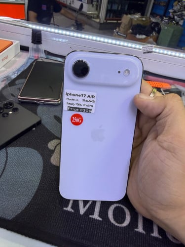 Iphone17 AiR 256G LL ESim battery 100%
