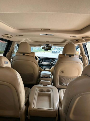 Kia carnival 2015 full option 5 button