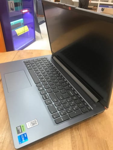 Laptop Lenovo LOQ 15IAX9E Essential (Luna Grey)