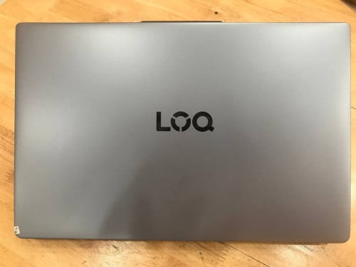 Laptop Lenovo LOQ 15IAX9E Essential (Luna Grey)