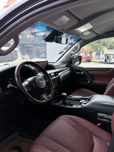 Lexus 450d