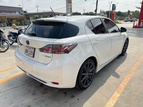 Lexus CT 200h 2011 Full Premium