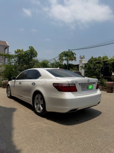 Lexus LS460L 2008