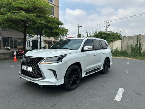 Lexus LX450D 2016