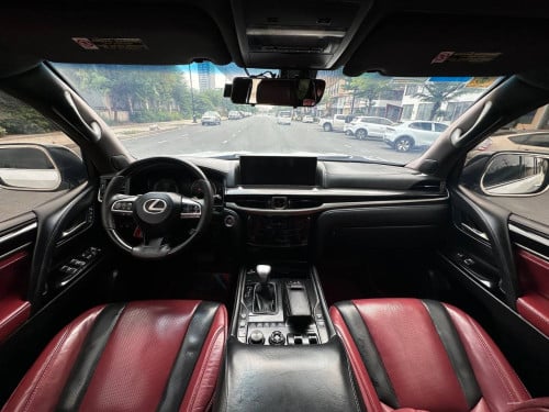 Lexus LX450D 2016