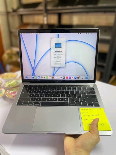 Macbook Pro Year2017 Touch Bar