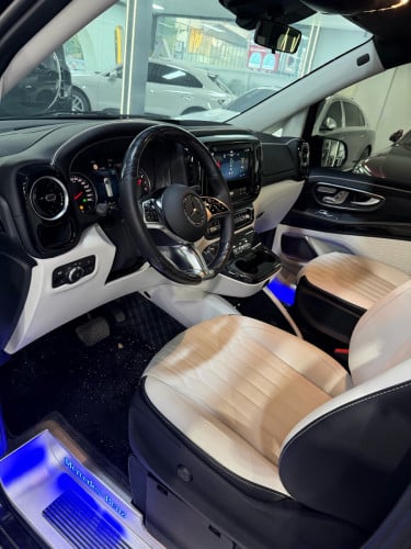 Mercedes Vito 2025 ខ្លាញ់គោ​ VIP