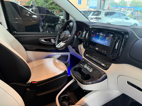 Mercedes Vito 2025 ខ្លាញ់គោ​ VIP