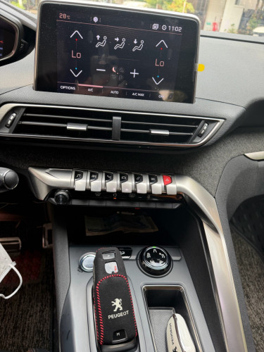 Peugeot 5008 2021ម្ចាស់ផ្ទាល់