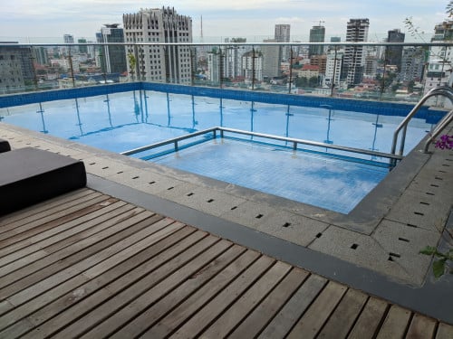 Pool Gym 1Bedroom Serviced Apartment near Aeon Mall1 Tonle Basac