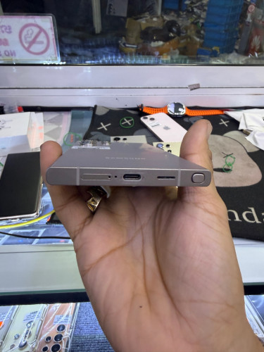Samsung s24ultra 256G ក្រុមហ៊ុន sim2