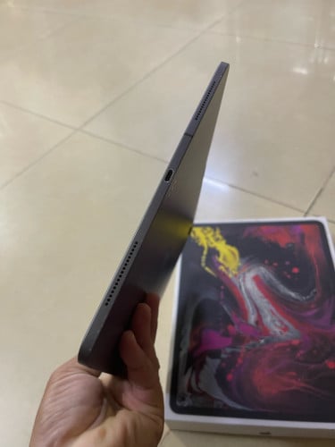 Sell iPad Pro 2018 12.9inch 512G sim&wifi ស្ទើសំបក 96%