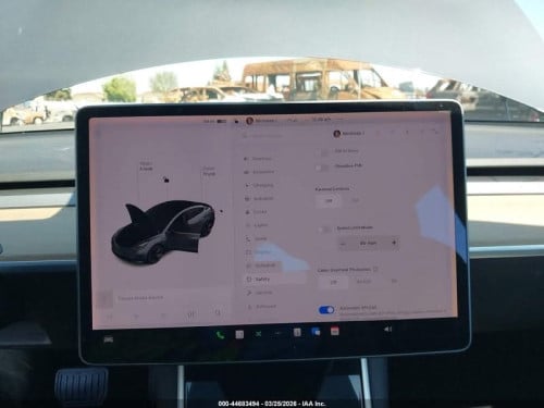 Sell Tesla 2019 Model 3 standard plus សាកមួយពេញ300ជាងគីឡូ