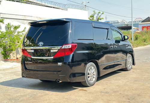 TOYOTA ALPHARD 2012 Hybrid Full Option ពណ៌ខ្មៅ ក្នុងខ្មៅ
