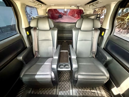 TOYOTA ALPHARD 2012 Hybrid Full Option ពណ៌ខ្មៅ ក្នុងខ្មៅ