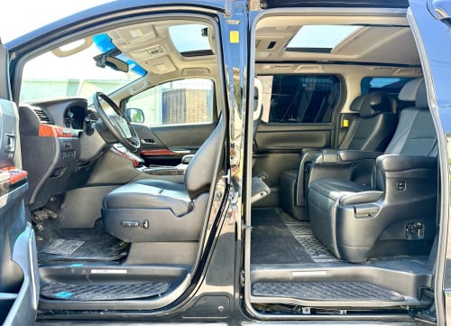 TOYOTA ALPHARD 2012 Hybrid Full Option ពណ៌ខ្មៅ ក្នុងខ្មៅ