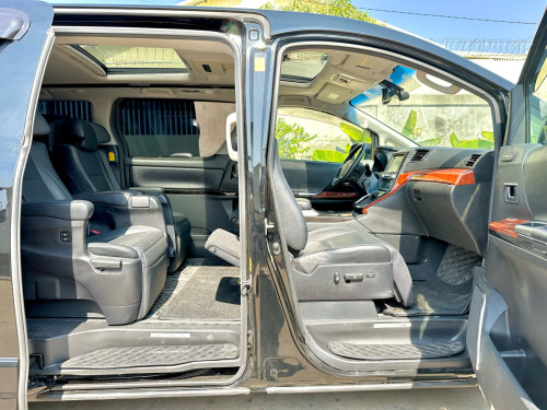 TOYOTA ALPHARD 2012 Hybrid Full Option ពណ៌ខ្មៅ ក្នុងខ្មៅ