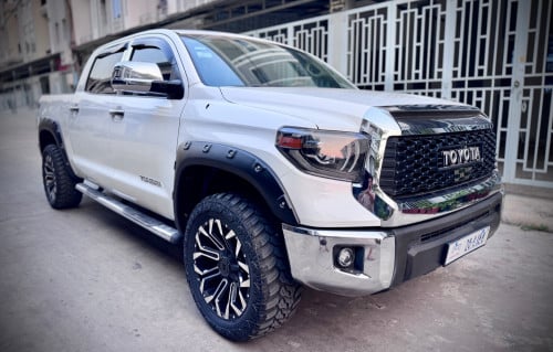 Toyota tundra 2007 up to 2021 ប៉ុង2 limited