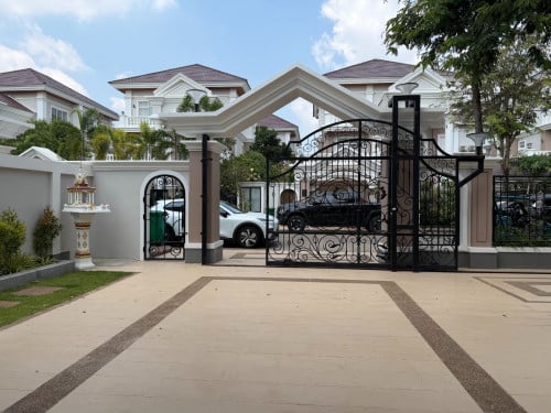 Villa for rent and sell Borey Penghout | វីឡាជួល-លក់ បុរីពេងហួតបឹងស្នោរ