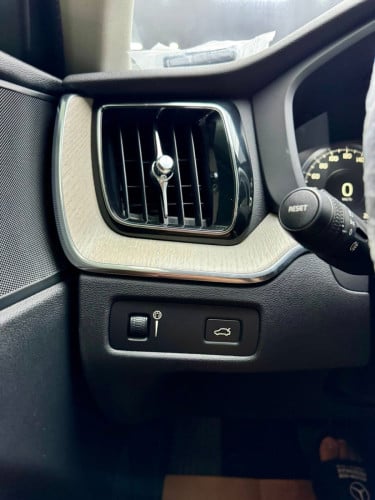 Volvo XC60 T5 2018