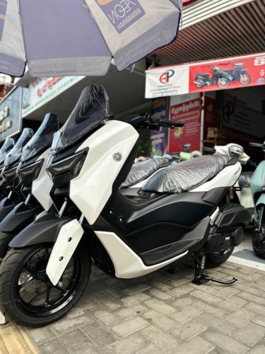 Yamaha Nmax
