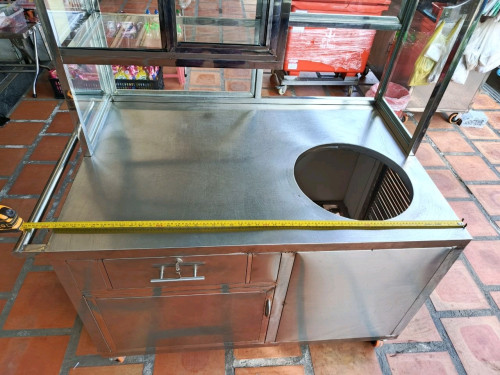 ទូគុយទាវ