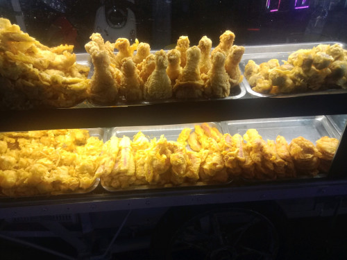 ផ្លូវមាន់បំពងស្លាប់មាន់ស្រឡុកប្រហិតក្រឡុក