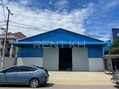 ឃ្លាំងសម្រាប់ជួលនៅសែនសុខ