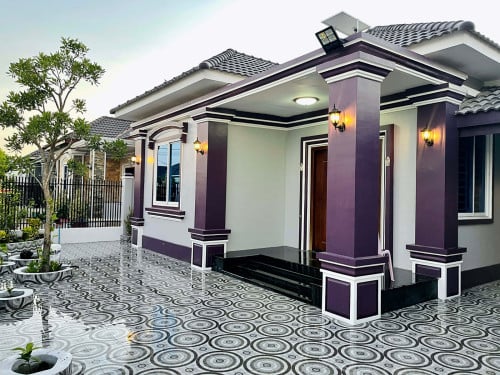 ផ្ទះលក់ក្រោយផ្សារភួពុយ