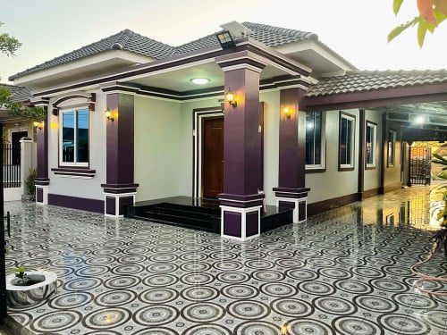 ផ្ទះលក់ក្រោយផ្សារភួពុយ