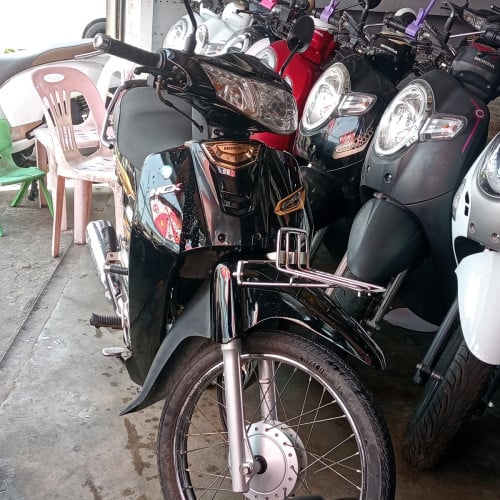 ហាង លឹម ហ៑ួរ មានសេវ៉ាបង់រំលួស ទាំងម៉ូតូថ្មី១តឹក ម៉ូតូតូចធំ