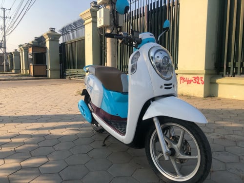 ម៉ូតូផែនខ្ចីម៉ាសុីតាន់