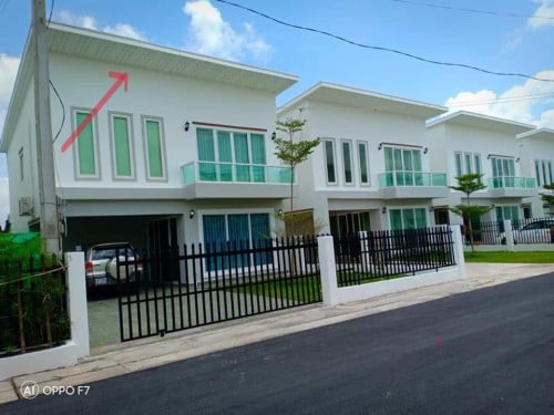 ផ្ទះជួលកំបូល សង្កាត់ស្នោ 350$/ខែ