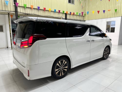 សាងបានបងៗតម្លៃល្អ ALPHARD 2015 Up 2022