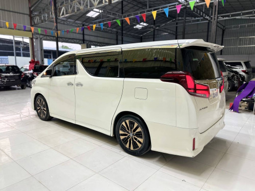 សាងបានបងៗតម្លៃល្អ ALPHARD 2015 Up 2022