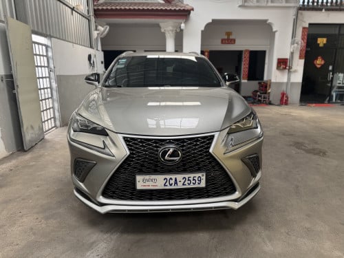 雷克萨斯-NX200T F-Sport