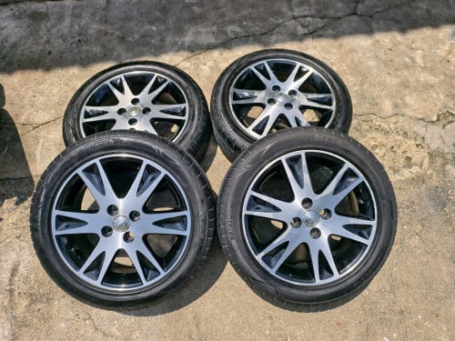 យ៉ាន់ R16 នៅថ្មី