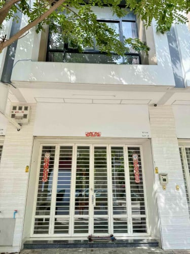ផ្ទះអាជីវកម្មសម្រាប់ជួល | Shophouse for Rent - តម្លៃជួល | Price Rent : $900