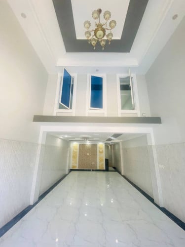 🏡 ផ្ទះកែងលក់បន្ទាន់! (បែបអាជីវកម្ម)