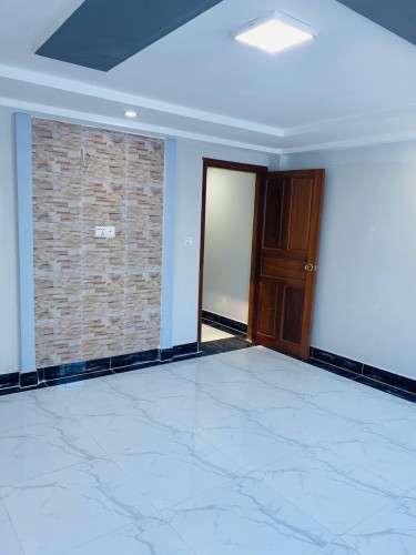 🏡 ផ្ទះកែងលក់បន្ទាន់! (បែបអាជីវកម្ម)